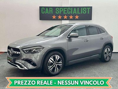 Usata Mercedes GLA180 116 CV (85 kW) 2023 Grigio scuro SUV