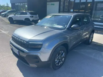 Nuova Jeep Avenger Longitude 101 CV (74 kW) 2025 Grigio SUV