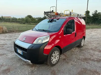 Usata Fiat Fiorino 95 CV (69 kW) 2015 Rosso Monovolume