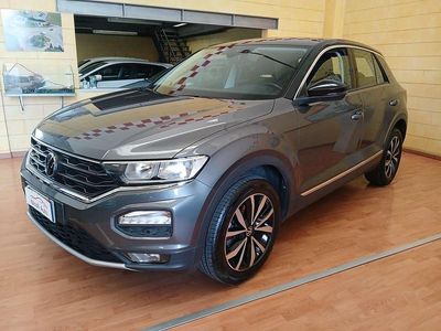 Usata VW T-Roc Style 110 CV (80 kW) 2021 Grigio SUV