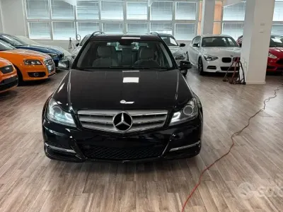 Usata Mercedes C220 Executive 170 CV (125 kW) 2012 Nero Station wagon