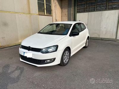 Usata VW Polo 75 CV (55 kW) 2011 Bianco Utilitaria