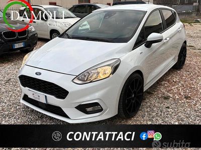 Usata Ford Fiesta ST-Line 125 CV (91 kW) 2018 Bianco Utilitaria