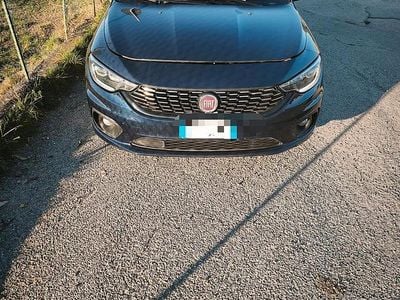 Usata Fiat Tipo Wagon 120 CV (88 kW) 2019 Blu Station wagon
