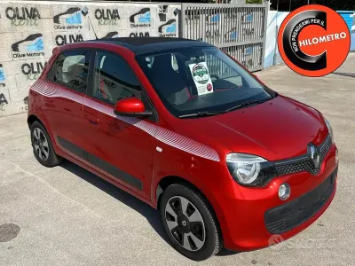 Usata Renault Twingo 69 CV (50 kW) 2015 Rosso Utilitaria