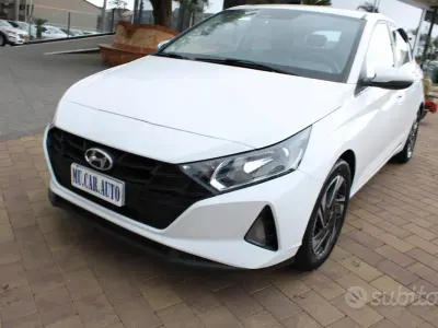 Usata Hyundai i20 84 CV (61 kW) 2023 Bianco Utilitaria