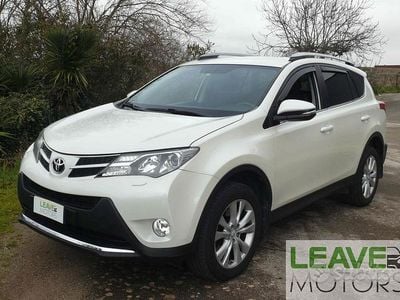 Usata Toyota RAV4 Lounge 150 CV (110 kW) 2013 Bianco SUV