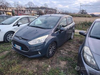 Usata Ford B-MAX Business Edition 75 CV (55 kW) 2014 Grigio Monovolume