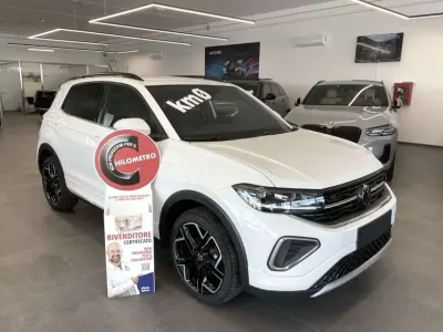 Nuova VW T-Cross R-line Plus 116 CV (85 kW) 2026 Pure white/nero SUV
