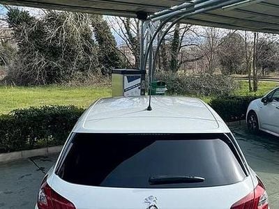 Usata Peugeot 308 120 CV (88 kW) 2016 Bianco Berlina