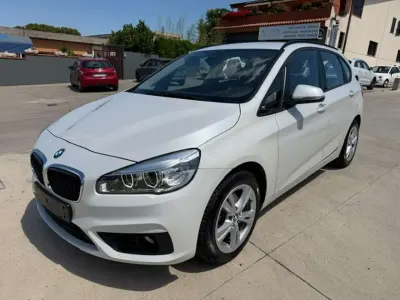 Usata BMW 218 Active Tourer Advantage 150 CV (110 kW) 2016 Bianco Monovolume