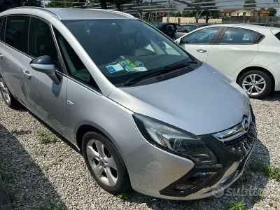 Usata Opel Zafira Tourer 136 CV (100 kW) 2015 Grigio Monovolume