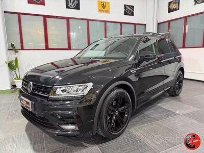 Usata VW Tiguan R-line 150 CV (110 kW) 2020 Nero SUV