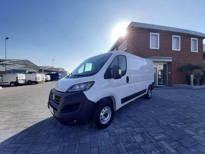 Usado Fiat Ducato 140 CV (102 kW) 2023 Blanco Van