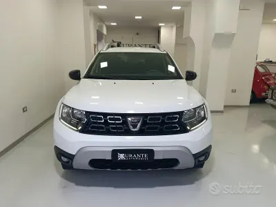 Usata Dacia Duster Anniversary 116 CV (85 kW) 2021 Bianco SUV