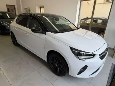 Usata Opel Corsa Edition 75 CV (55 kW) 2023 Bianco Utilitaria