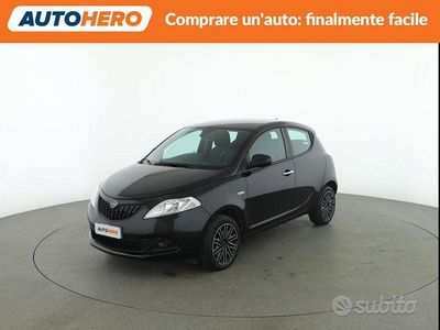 Usata Lancia Ypsilon Silver 71 CV (52 kW) 2023 Nero Utilitaria