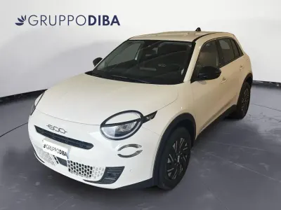 Usata Fiat 600 Pop 101 CV (74 kW) 2025 Bianco SUV