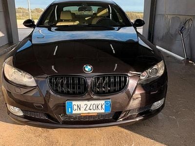 Usata BMW 320 M Sport 177 CV (130 kW) 2008 Nero Coupé