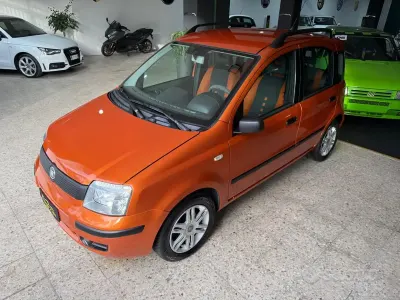 Usata Fiat Panda Emotion 54 CV (39 kW) 2009 Arancione Utilitaria