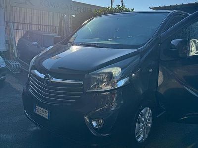 Usata Opel Vivaro Essentia 145 CV (106 kW) 2016 Nero Monovolume