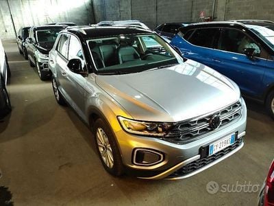 Usata VW T-Roc Style 116 CV (85 kW) 2025 Grigio SUV