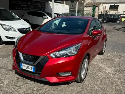 Usata Nissan Micra N-Connecta 90 CV (66 kW) 2018 Rosso Utilitaria