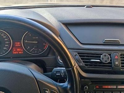 Usata BMW X1 177 CV (130 kW) 2010 Grigio SUV