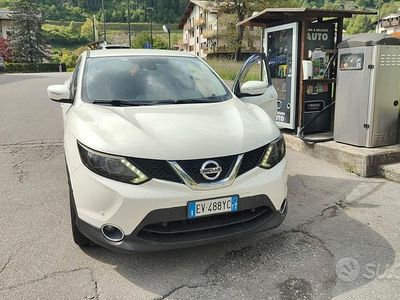 Usata Nissan Qashqai 106 CV (77 kW) 2014 Bianco SUV