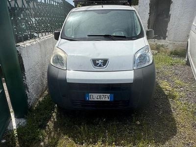 Begagnad Peugeot Bipper S 75 HK (55 kW) 2012 Vit Minibuss