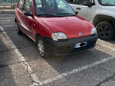 Usata Fiat Seicento 54 CV (39 kW) 2004 Rosso Utilitaria