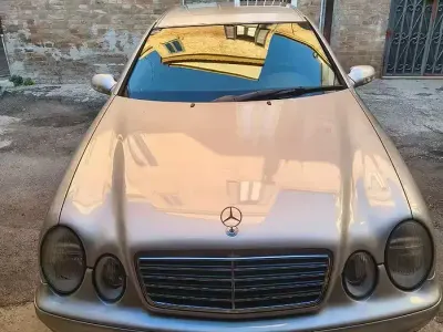 Usata Mercedes CLK200