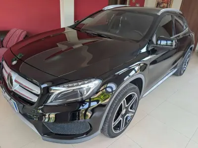 Usata Mercedes GLA220 Premium 170 CV (125 kW) 2015 Nero SUV