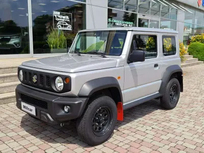 Usata Suzuki Jimny 102 CV (75 kW) 2023 Argento siberia SUV