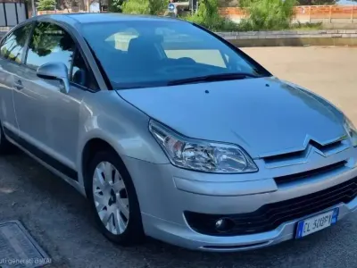 Usata Citroën C4 VTR Sport 109 CV (80 kW) 2005 Argento Coupé