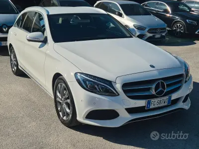 Usata Mercedes C220 Exclusive 170 CV (125 kW) 2017 Bianco Station wagon