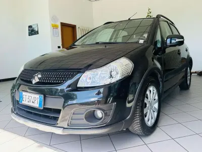 Usata Suzuki SX4 GLX 120 CV (88 kW) 2014 Met SUV