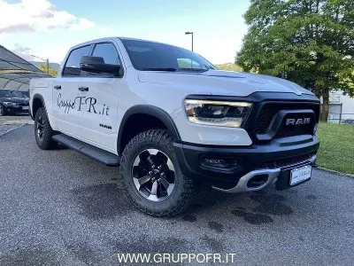 Usata Dodge Ram 401 CV (294 kW) 2024 Bianco Pick-up