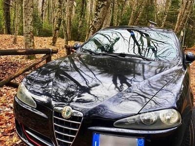 Usata Alfa Romeo 147 105 CV (77 kW) 2008 Nero Utilitaria