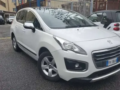 Usata Peugeot 3008 Allure 120 CV (88 kW) 2017 Bianco SUV