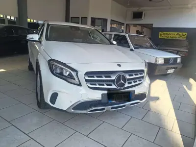 Usata Mercedes GLA180 Business 136 CV (100 kW) 2020 SUV