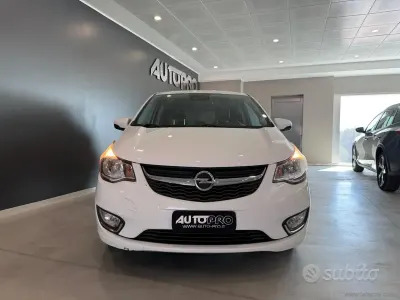 Usata Opel Karl Cosmo 75 CV (55 kW) 2015 Bianco Utilitaria