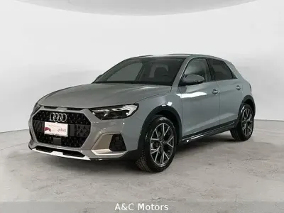 Usata Audi A1 Business 116 CV (85 kW) 2025 Grigio SUV