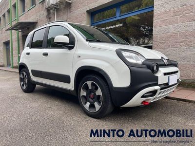 Usata Fiat Panda Cross Cross 70 CV (51 kW) 2024 Bianco Utilitaria