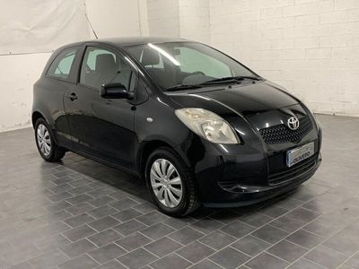 usata Toyota Yaris 2ª serie 1.0 3 porte Sol