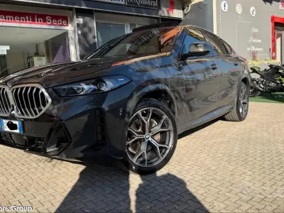 Usata BMW X6 M Sport 285 CV (209 kW) 2023 Grigio SUV