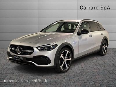 Usata Mercedes 220 Premium 197 CV (144 kW) 2024 Argento metallizzato Station wagon