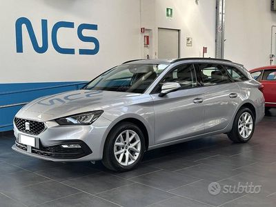 Usata Seat Leon ST Style 110 CV (80 kW) 2022 Argento Station wagon