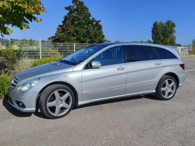 Usata Mercedes 320 Premium 224 CV (164 kW) 2009 Argento Station wagon