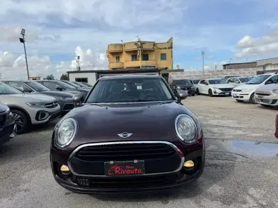 Usata Mini One Clubman Hype 116 CV (85 kW) 2016 Viola Station wagon